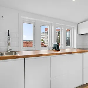  Apartamento Modern Penthouse With A View - Behind Bryggen
